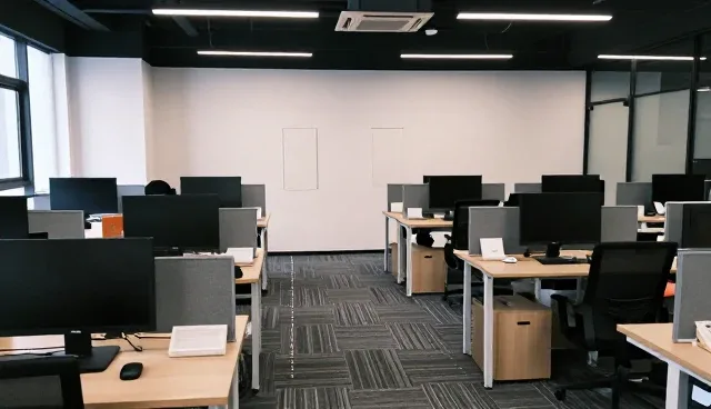 智能控制模块在工业设备中的灵活应用分析
